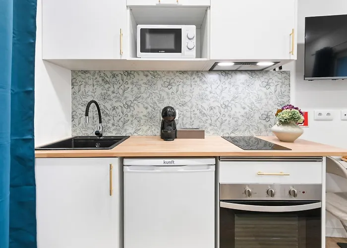 Apartment Largo Da Praca Boutique In Center By Se