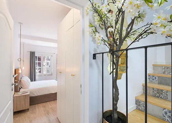 Largo Da Praca Boutique In Center By Se
