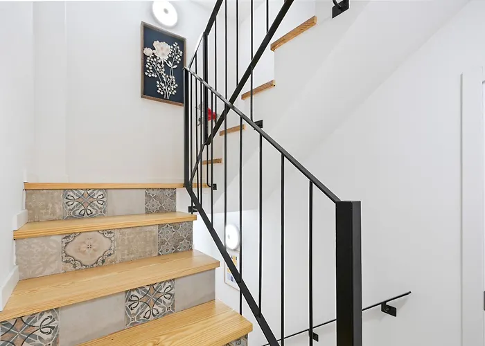 Largo Da Praca Boutique In Center By Se Braga